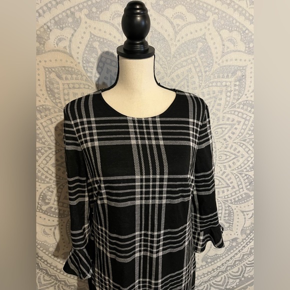 Chaps Plaid Long Sleeve Dress in Great Condition - Picture 4 of 7
